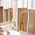 Hotel Lorenzo *