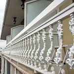 Lorenzo Hotel *